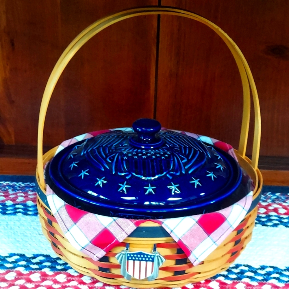 Longaberger Covered Casserole Dish and Basket